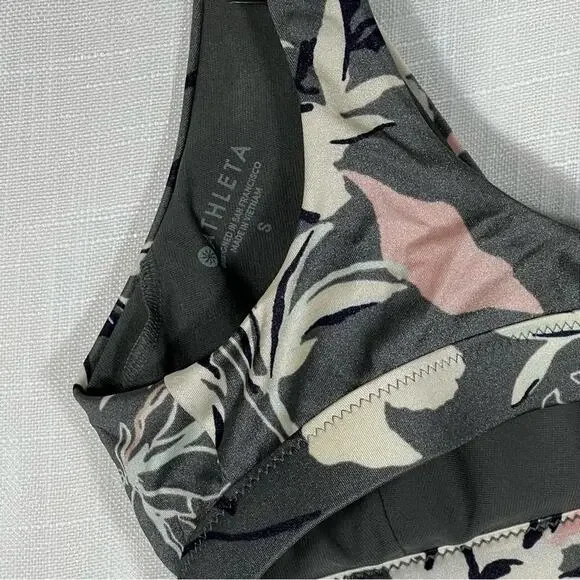 Athleta Aqualuxe Wildflower Plunge Floral Bikini Top - Picture 7 of 8